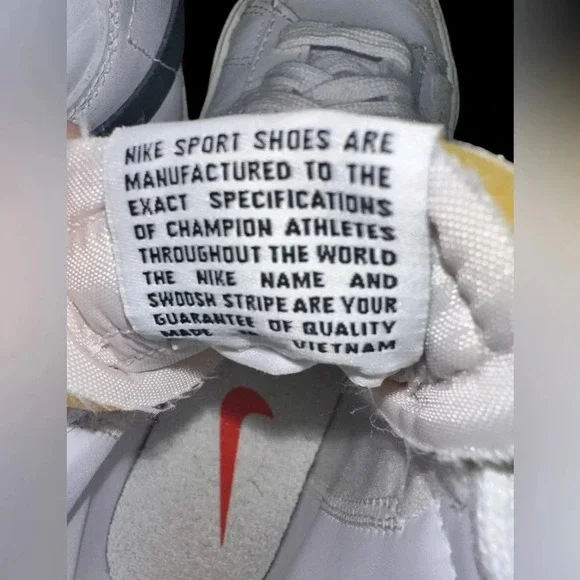 Nike Blazer Mid '77 size 5.5 - Picture 6 of 9